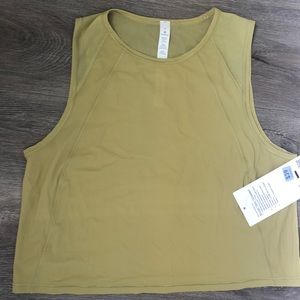 Lululemon cropped tank